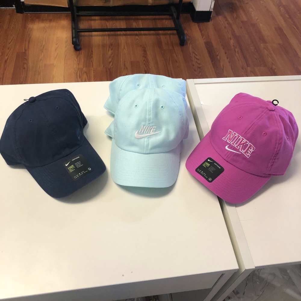 Nike Hats Bought all together for 40 or 8pc